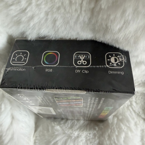 RGB LED Strip Light - Multicolor - Picture 4 of 5